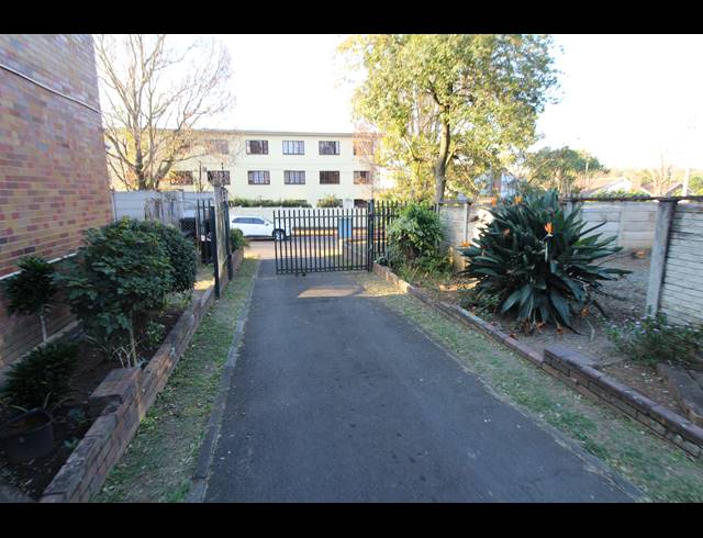 1 BEDROOM APARTMENT FOR SALE IN SCOTTSVILLE